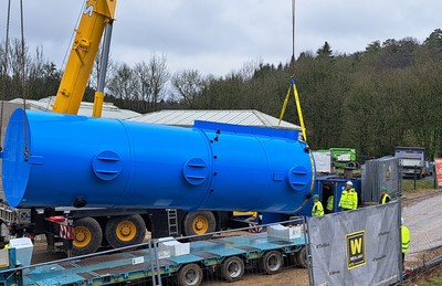 Bild: Wichtiger Meilenstein erreicht: Neue Wasseraufbereitungstechnik in Bettingen installiert